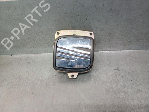 Used Tailgate handle SEAT LEON (1P1) 1.9 TDI (105 hp) 31131602