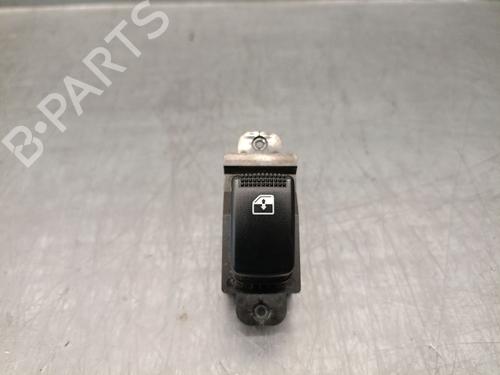 Used Right rear window switch Right rear window switch HYUNDAI i10 I (PA) 1.1 (67 hp) 40013162 40013162