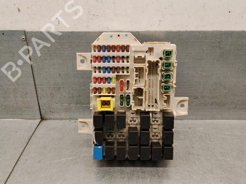 Used Fuse box Fuse box 38444714 38444714