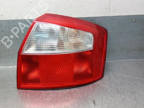 right-taillight-audi-a4-b6-8e2-2000-2001-2002-2003-2004-2005-32853146 main image