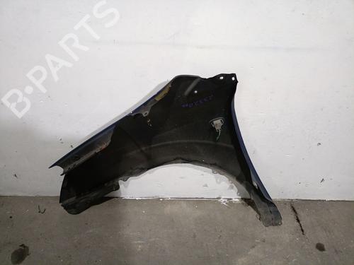 Right front fenders TOYOTA COROLLA Verso (ZER_, ZZE12_, R1_) 2.2 D-4D (AUR10_, AUR10R) | BP27854996C42 