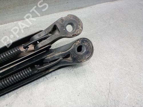 Ramię wycieraczki przedniej szyby RENAULT LAGUNA II (BG0/1_) 1.9 dCi (BG08, BG0G) | BP30458692C143