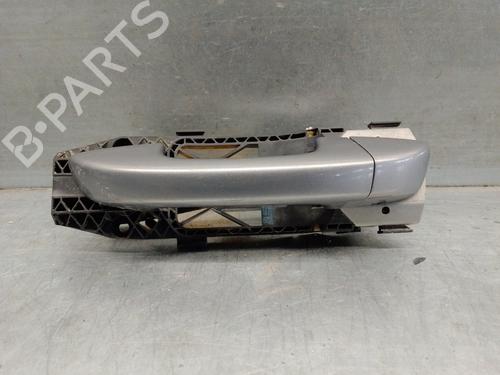 Used Front left exterior door handle VW GOLF VI (5K1) 1.6 TDI (105 hp) 17497511