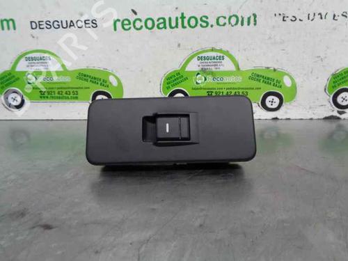 Used Left rear window switch LAND ROVER RANGE ROVER SPORT I (L320) 4.4 4x4 (299 hp) 5793343