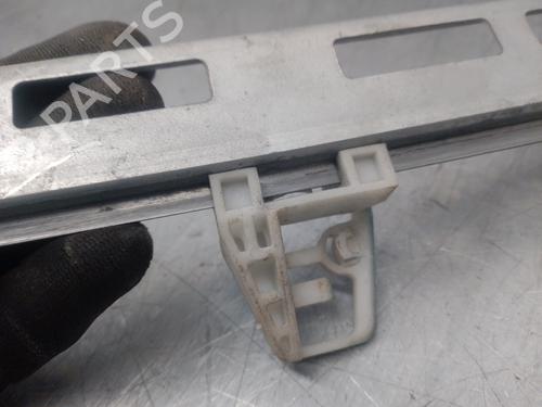 Rudehejsemekanisme Højre foran PEUGEOT 206 Hatchback (2A/C) 1.9 D | BP18018287C23 