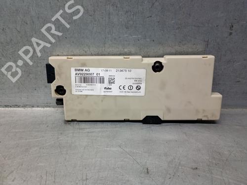 Used Electronic module BMW 5 (F10) 530 d (245 hp) 28949022