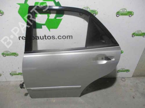 Used Left rear door LEXUS IS I (_E1_) 200 (GXE10) (155 hp) 4582514