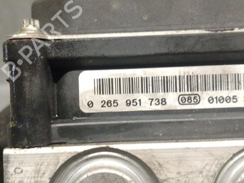 ABS pump PEUGEOT 3008 I MPV (0U_) 2.0 HDi | BP23101727M43 