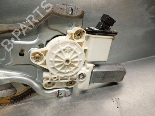 Rudehejsemekanisme Højre foran TOYOTA COROLLA (_E12_) 2.0 D-4D (CDE120R, CDE120L_) | BP28216422C23 