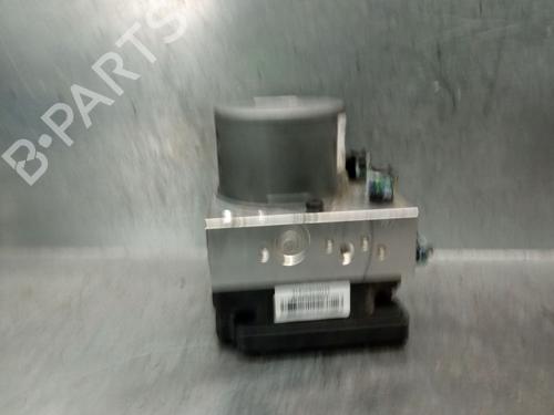 Used ABS pump KIA STONIC (YB) 1.2 CVVT (84 hp) 27688544