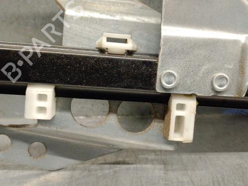 Rudehejsemekanisme venstre bagtil AUDI A4 B5 (8D2) 1.8 T | BP29497558C24 
