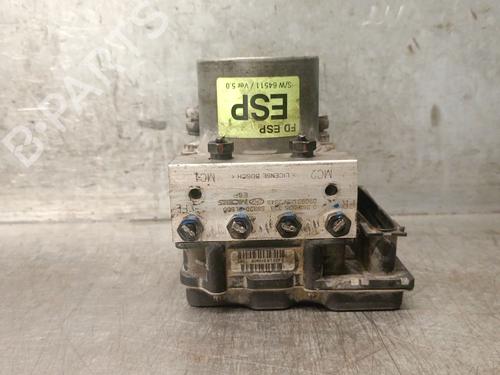 Used ABS pump HYUNDAI i30 (FD) 1.6 CRDi (90 hp) 29763908