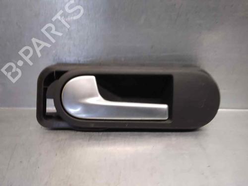 Venstre bak invendig håndtak VW GOLF PLUS V (5M1, 521) 2.0 TDI 16V (140 hp) 11380274