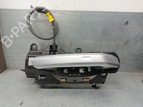 Front right exterior door handle AUDI A4 B9 (8W2, 8WC) 2.0 TDI quattro 8W0837812A | 8W0837812A