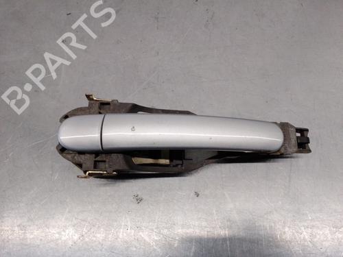 Venstre foran utvendig håndtak VW PASSAT B5.5 (3B3) 1.9 TDI (130 hp) 13403647