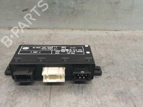 Used Electronic module BMW 5 (E39) 525 i (192 hp) 7889272
