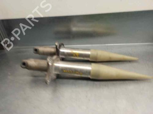Used Front bumper reinforcement AUDI A8 D2 (4D2, 4D8) 2.5 TDI (150 hp) 5865130