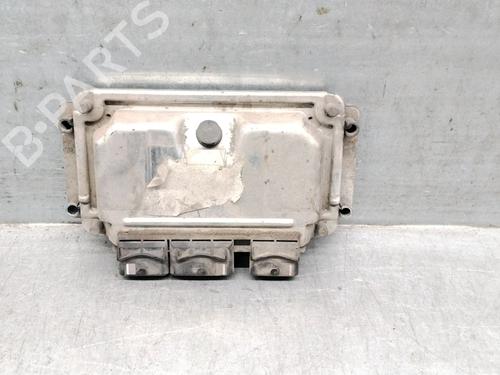 engine-control-unit-ecu-peugeot-206-cc-2d-2000-2001-2002-2003-2004-2005-2006-2007-2008-37442553 main image