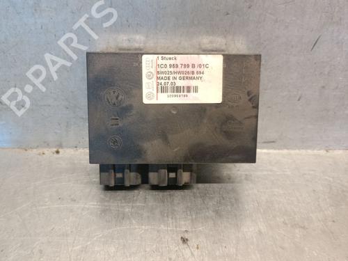 Used Comfort control module VW GOLF IV (1J1) 1.9 TDI (110 hp) 27584872