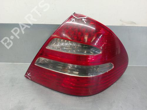 right-taillight-mercedes-benz-e-class-w211-2002-2003-2004-2005-2006-2007-2008-2009-37672507 main image