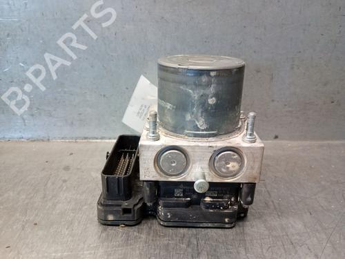 ABS pump JAGUAR F-PACE (X761) | BP33054127M43 - Image 2
