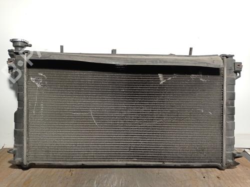 Used Water radiator Water radiator CHRYSLER VOYAGER IV (RG, RS) 2.4 (147 hp) 33263400 33263400