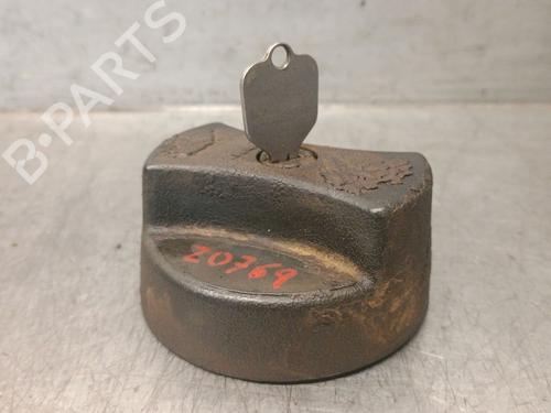 Fuel flap LAND ROVER DEFENDER Station Wagon (L316) 2.5 TDI 4x4 (L316) | BP21581019C131 