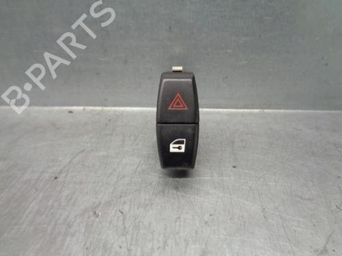 Used Warning switch BMW X3 (E83) 2.0 d (150 hp) 13611599