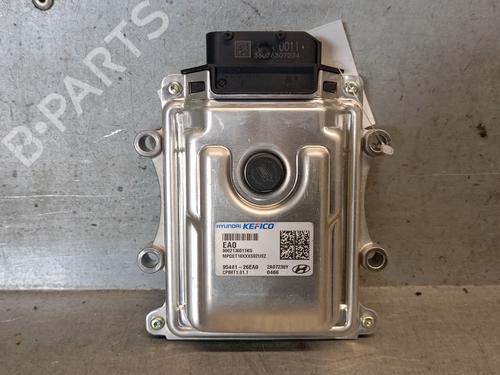 Used Engine control unit (ECU) HYUNDAI i30 Estate (PDE) 1.0 T-GDI hybrid 48V (120 hp) 33120887