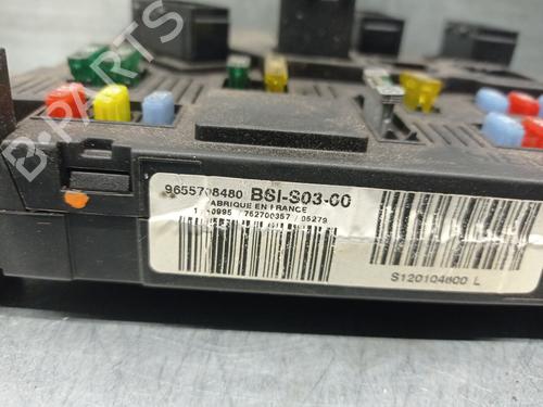 Fuse box PEUGEOT 407 (6D_) 2.0 HDi 135 (6DRHRH, 6DRHRE, 6DRHRG, 6DRHRJ) | BP22922372E1