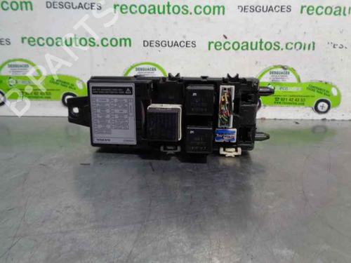 Used Fuse box VOLVO V40 Estate (645) 1.8 (122 hp) 5609884