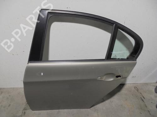 Used Left rear door BMW 3 (E90) 320 d (177 hp) 8380732
