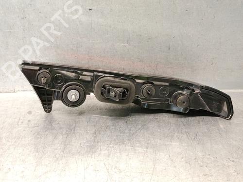 Left tailgate light CITROËN C4 III (BA_, BB_, BC_) 1.2 PureTech 130 (BAHNSA, BAHNSB) | BP27476898C79 - Image 4