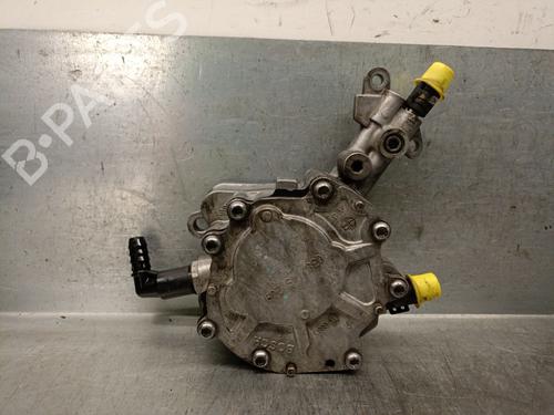 Used Vacuum pump AUDI A3 (8P1) 1.9 TDI (105 hp) 26891842