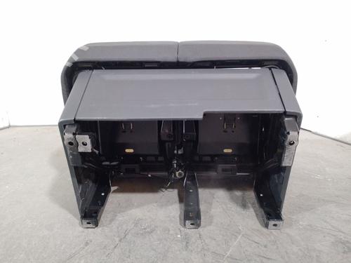 Right front seat VW CRAFTER Van (SY_, SX_) 2.0 TDI FWD (SYB, SYC, SYD) | BP33240734C16 - Image 8