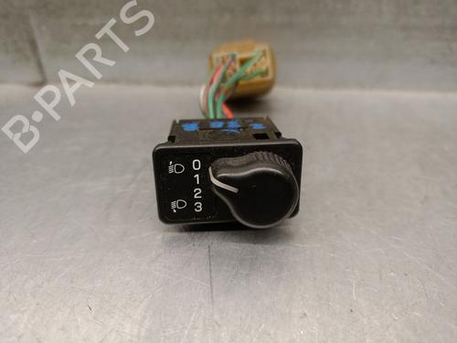 Commande de phare SUBARU IMPREZA Estate (GF) 2.0 i 16V AWD (GF8) (125 hp) 31952736