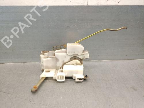 Front left lock TOYOTA AVENSIS (_T22_) 2.0 D-4D (CDT220_, CDT220R) | BP29243191C98 