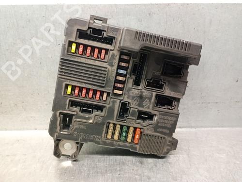 Used Fuse box Fuse box RENAULT MEGANE II Coupé-Cabriolet (EM0/1_) 1.9 dCi (120 hp) 34716903 34716903
