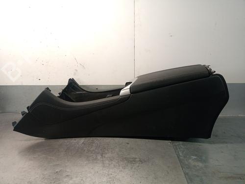 Used Armrest / Center console MERCEDES-BENZ GLC (X253) 220 d 4-matic (253.905, 253.903) (170 hp) 25381701
