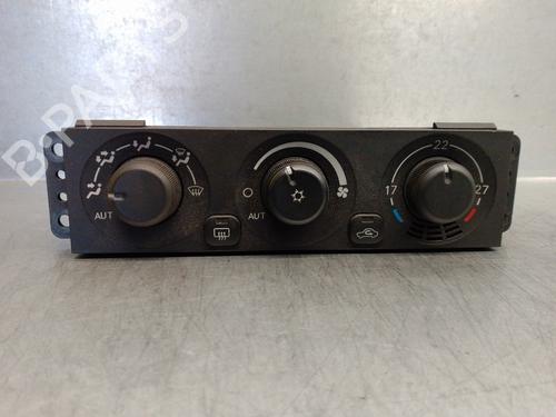 Used Climate control MITSUBISHI PAJERO III (V7_W, V6_W) 3.2 Di-D (V68W, V78W) (165 hp) 13415276
