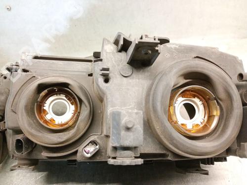 Left headlight BMW 3 (E46) 320 d | BP24334491C28 