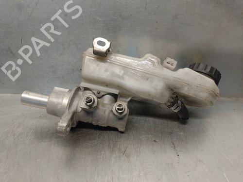 Brake master cylinder TOYOTA COROLLA Saloon (_E15_) 2.0 D-4D (ADE150) | BP16666396M77 