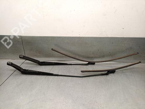 Front windshield wiper arm SEAT ARONA (KJ7, KJP) 1.0 TSI | BP26576078C143 