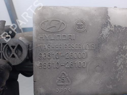 Windscreen washer tank HYUNDAI SANTA FÉ I (SM) 2.0 CRDi | BP13025563C113 