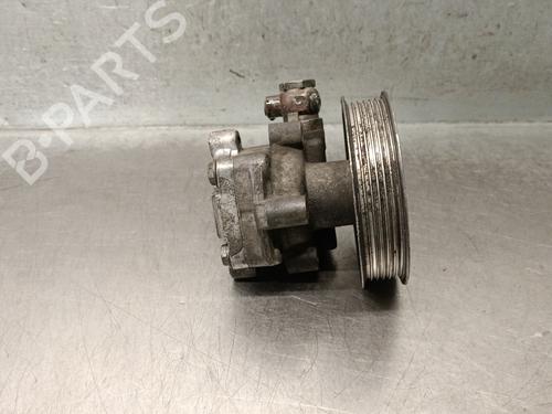 Used Steering pump VW BORA Variant (1J6) 1.9 TDI (110 hp) 32426513