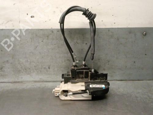 Used Front right lock HYUNDAI i30 (FD) 1.6 CRDi (90 hp) 31538591