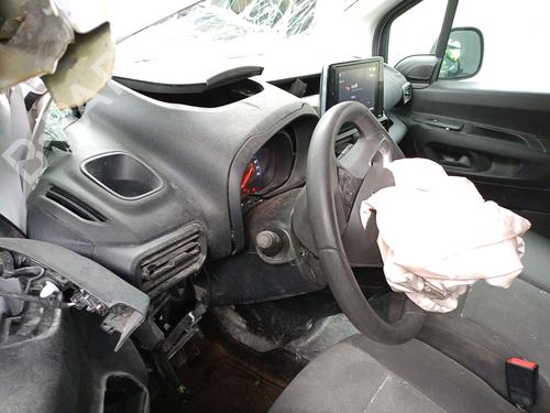 Third brake light OPEL COMBO Box Body/MPV (K9) 1.5 D | BP31929299L11 