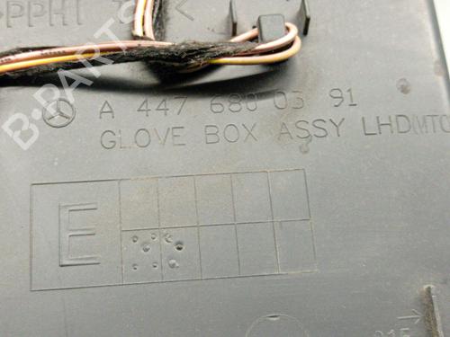Glove box MERCEDES-BENZ VITO Van (W447) 111 CDI (447.601, 447.603, 447.605) | BP26556383C95 