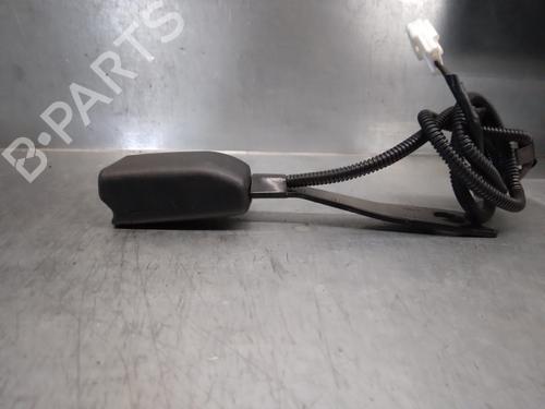 Seat buckle TOYOTA YARIS (_P13_) 1.5 Hybrid (NHP130_, NHP130) | BP15981813I32 