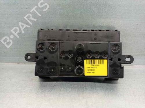 Used Fuse box LAND ROVER RANGE ROVER SPORT II (L494) 3.0 TDV6 4x4 (258 hp) 13906821